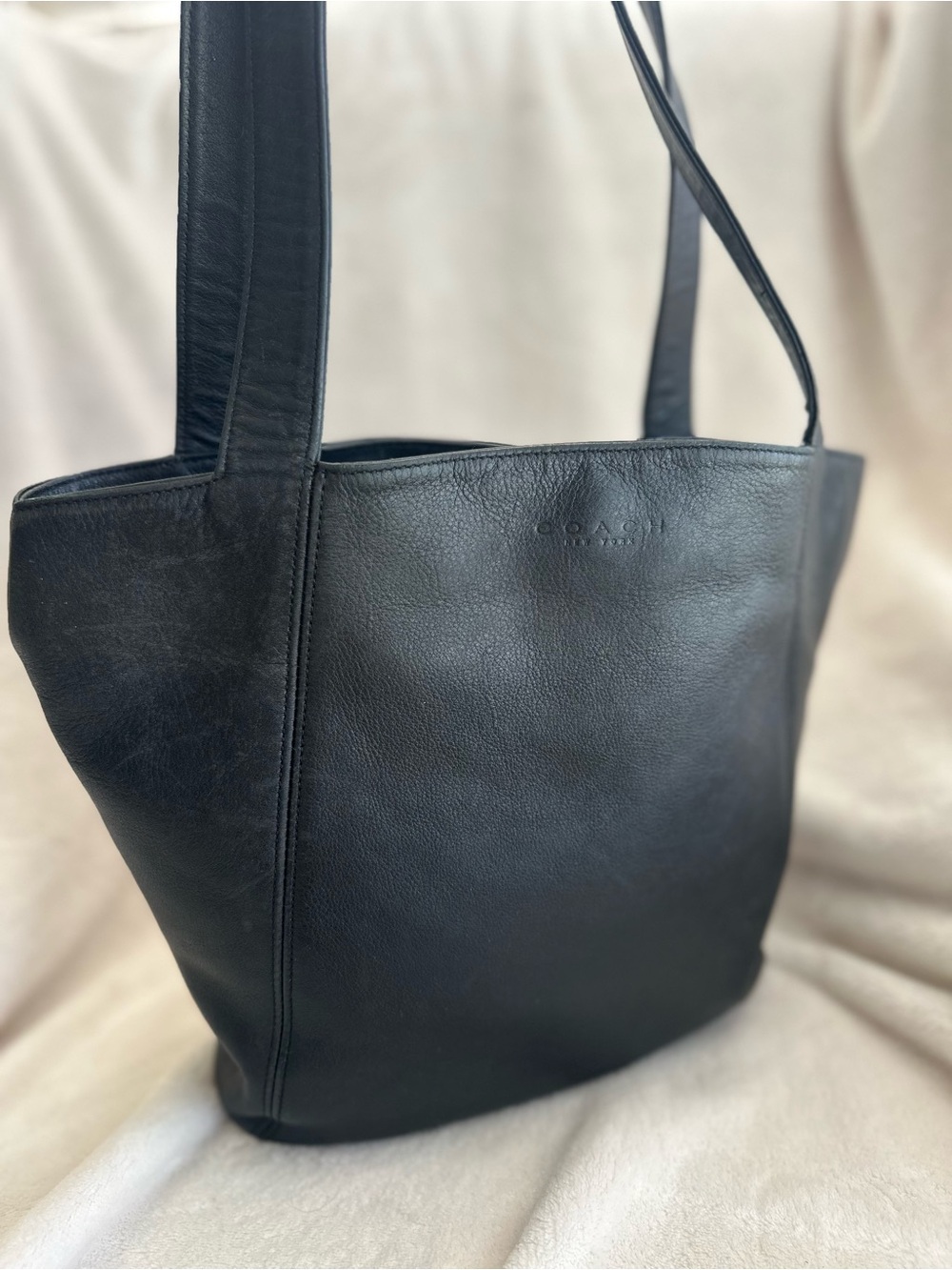 Vintage 1998 COACH Lexington Bucket Tote Bag (Style No. 4181) Made in Italy